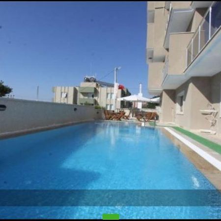 Sirius Mi Çeşme Luaran gambar