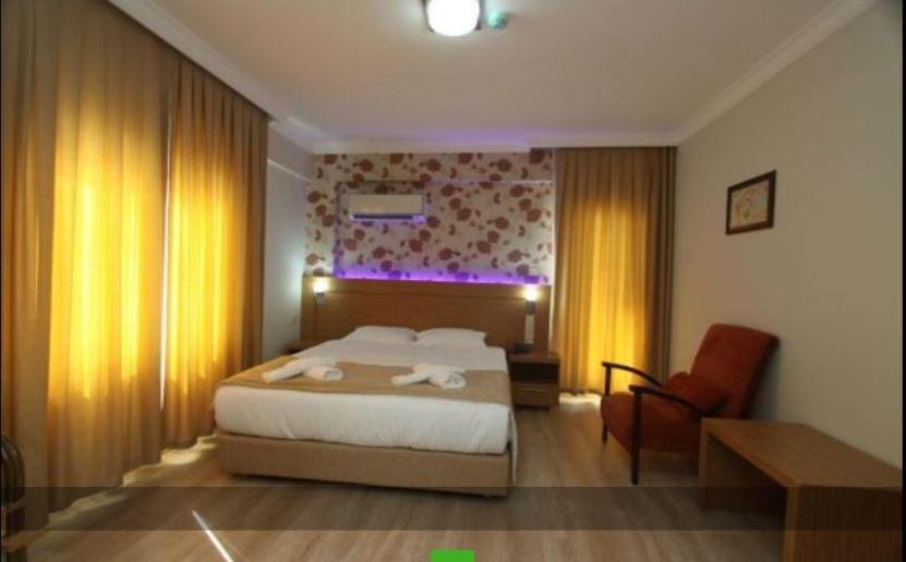 Sirius Mi Çeşme Luaran gambar