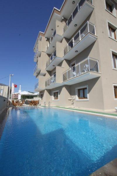Sirius Mi Çeşme Luaran gambar